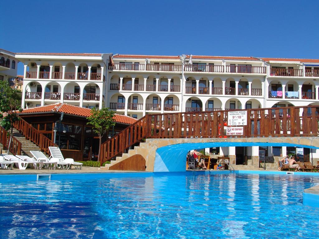 Kambani Bells Apart Complex Sveti Vlas Luaran gambar